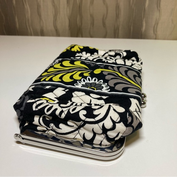 Vera Bradley Baroque Black Yellow Travel Kiss Lock Lined Cosmetic Makeup Bag - Picture 8 of 16